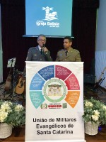 Militares no culto do GRUMESJ
