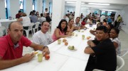 Um suculento café servido aos Militares