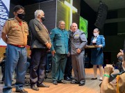 Entrega de medalhas aos militares e civis