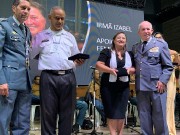 Entrega de medalhas aos militares e civis