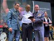 Entrega de medalhas aos militares e civis