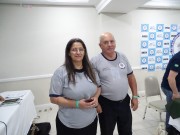Família unida na presença de Deus