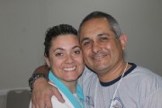 Família unida na presença de Deus