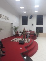 Cooperação entre os irmão da Região de Jaraguá