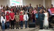 Vários militares presentes