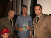 Vários militares presentes