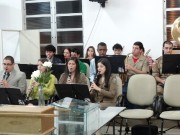 Policial aceita Jeus em culto de militares em Laguna