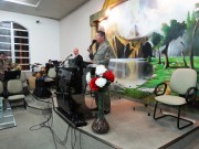Policial aceita Jeus em culto de militares em Laguna