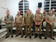 Policial aceita Jeus em culto de militares em Laguna