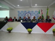 Mesa diretora em Reunião - Encontro de líderes