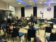 Grande participação de militares neste culto