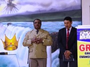 Presença de vários militares neste belo culto
