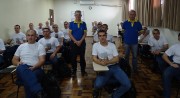 Lavando literaturas evangélicas para os Alunos